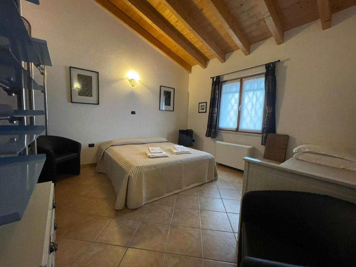 Garda Lake - Appartamenti Castelnuovo del Garda Eksteriør billede