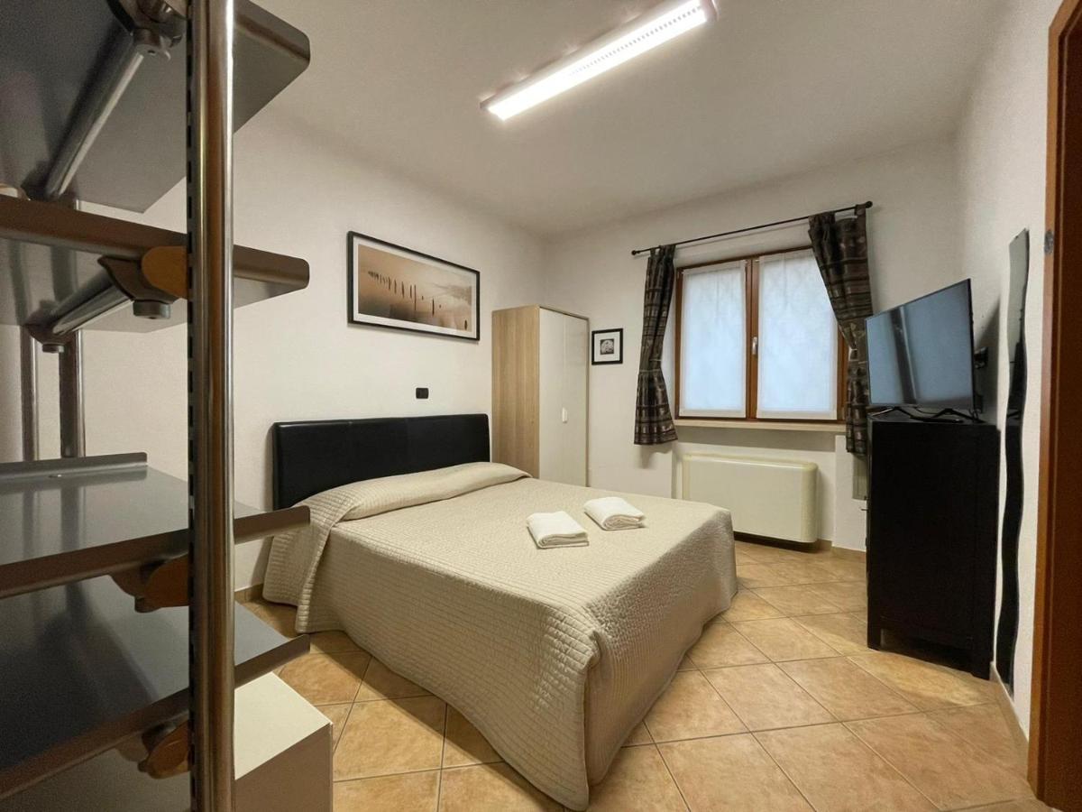 Garda Lake - Appartamenti Castelnuovo del Garda Eksteriør billede